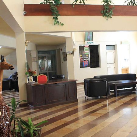 Garden Hotel Machakos Bagian luar foto